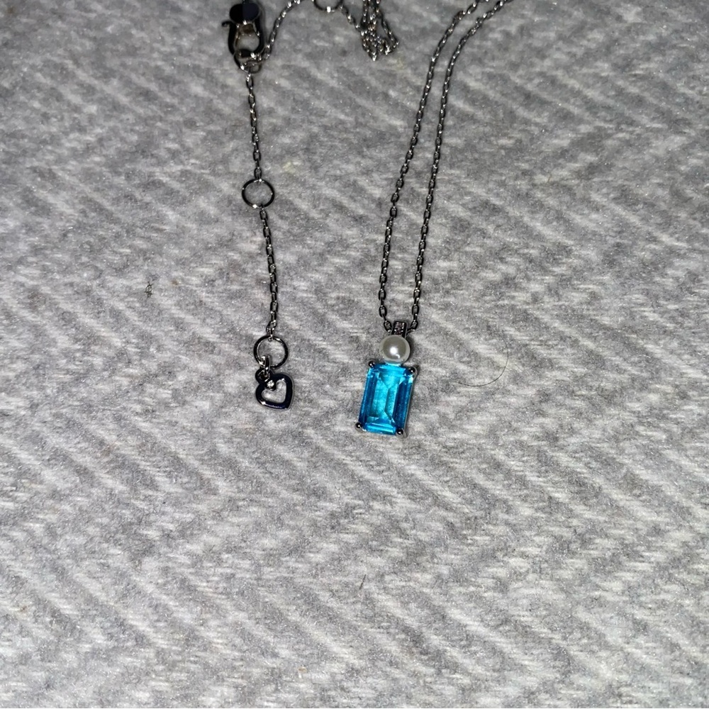 New Kate Spade Silver-Tone Cubic Zirconia & Faux Pearl Pendant Necklace - Picture 10 of 16